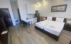 Apartment In Batumi Mgzavrebi