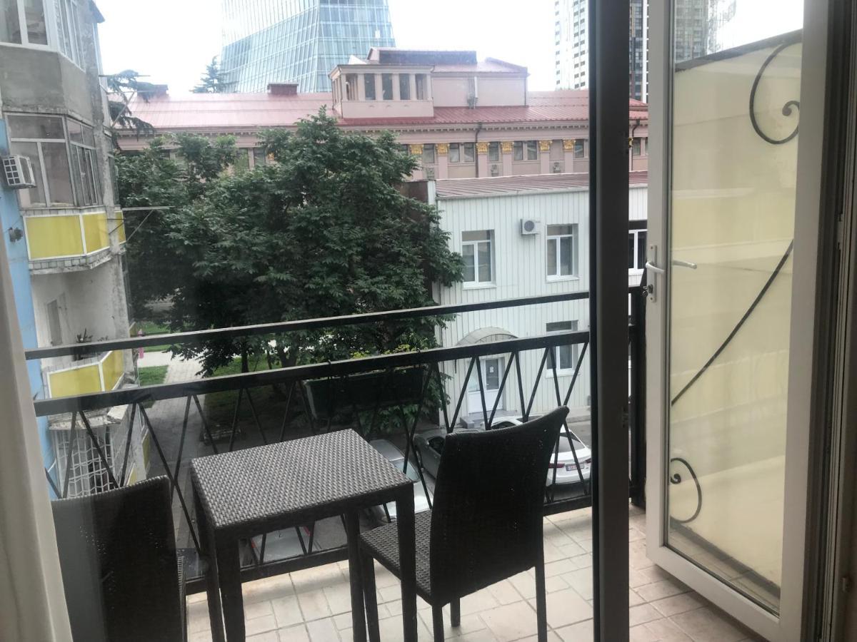 Apartment In Batumi Mgzavrebi Dış mekan fotoğraf